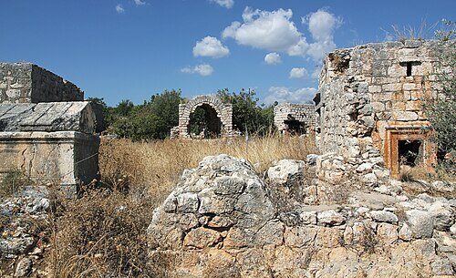 Elaiussa_Nekropole6-10.jpg