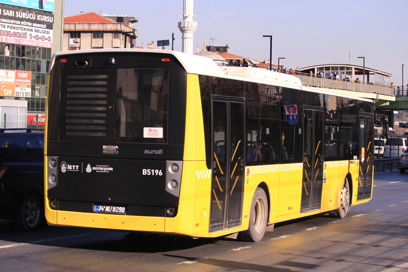 579724.jpg