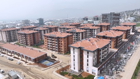 bakan-kurum--8230-20250414112422_copy_480x270.jpg