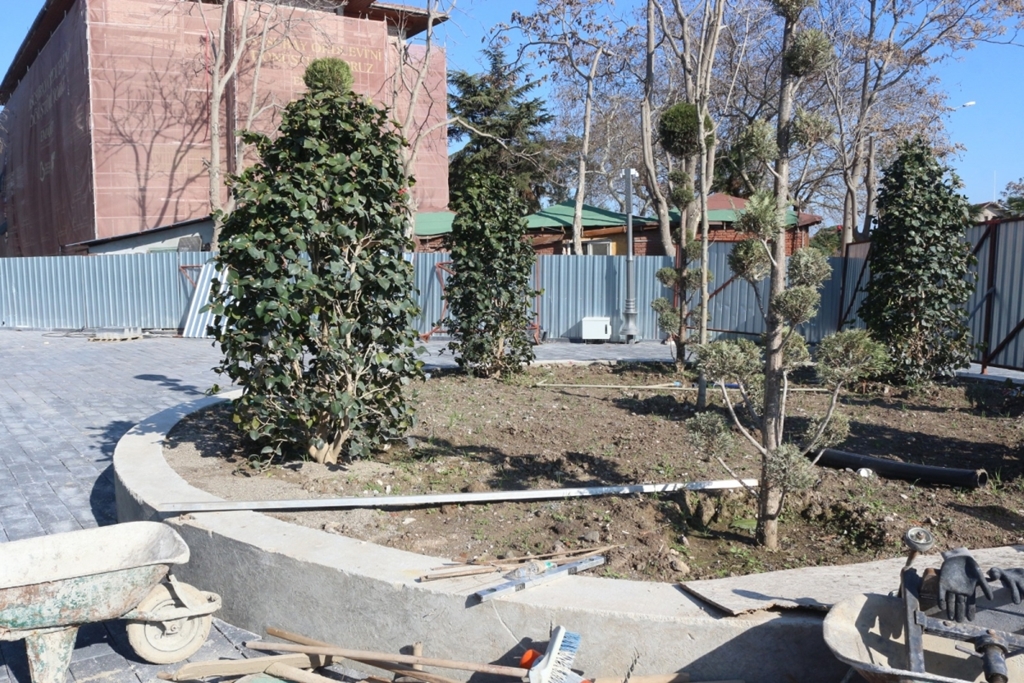 balikesir_cumhuriyet_meydani_3.jpg