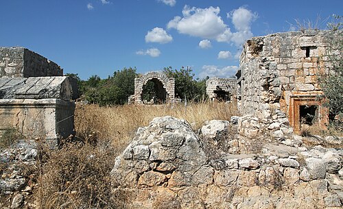 Elaiussa_Nekropole6-10.jpg