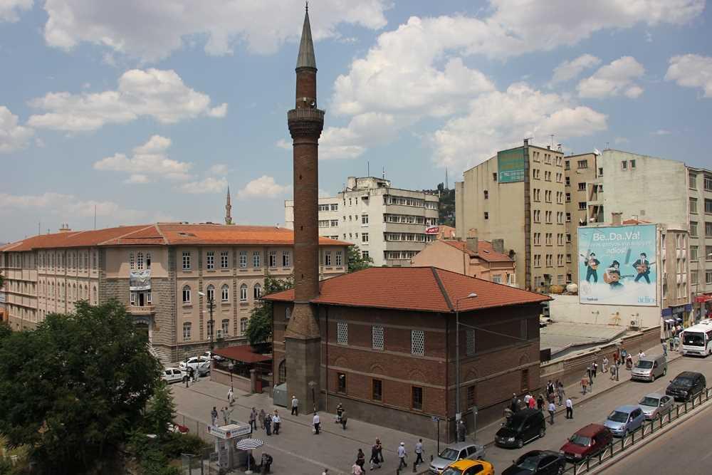 ZİNCİRLİ CAMİİ.jpg