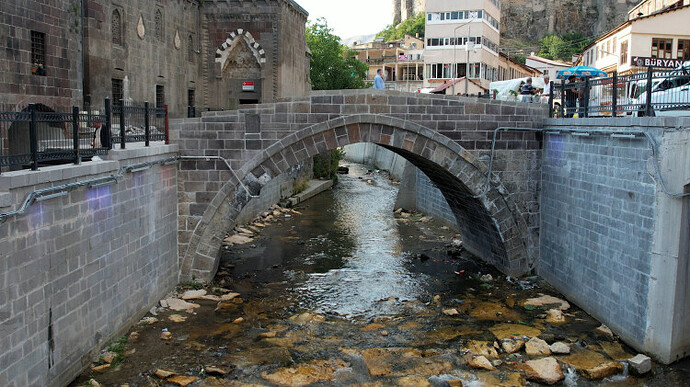 bitlis-tarihi-kent-merkezi-yenileme-projesi-2-D1d7W19C